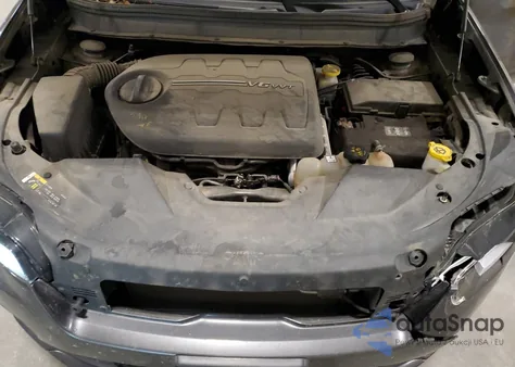 2019 Jeep Cherokee Limited из США, поврежденный, VIN 1C4PJMDXXKD464905